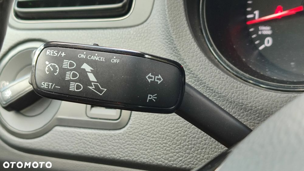 Volkswagen Polo - 23
