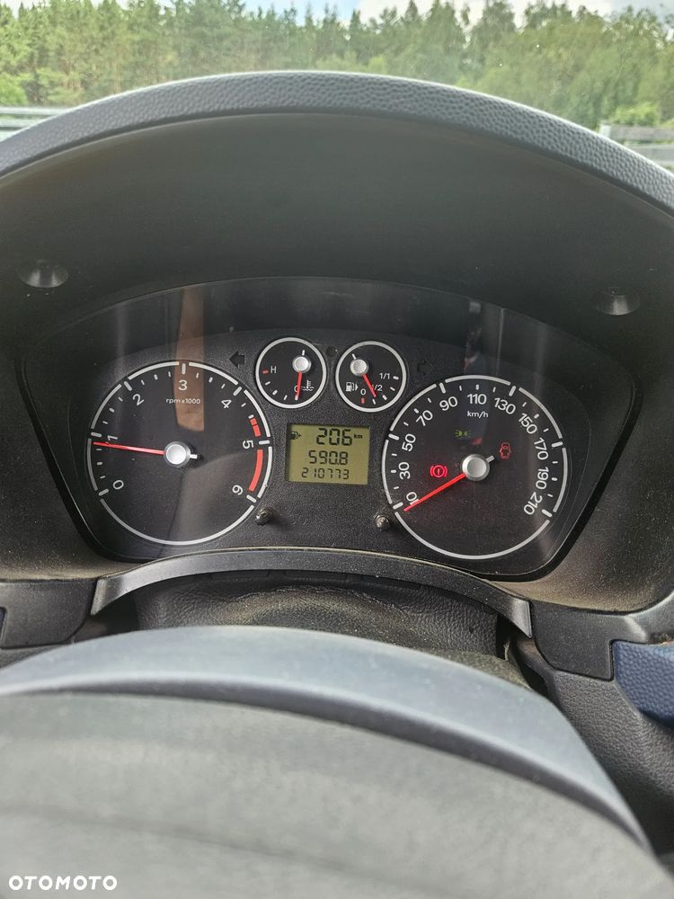 Ford TRANSIT CONNECT - 13