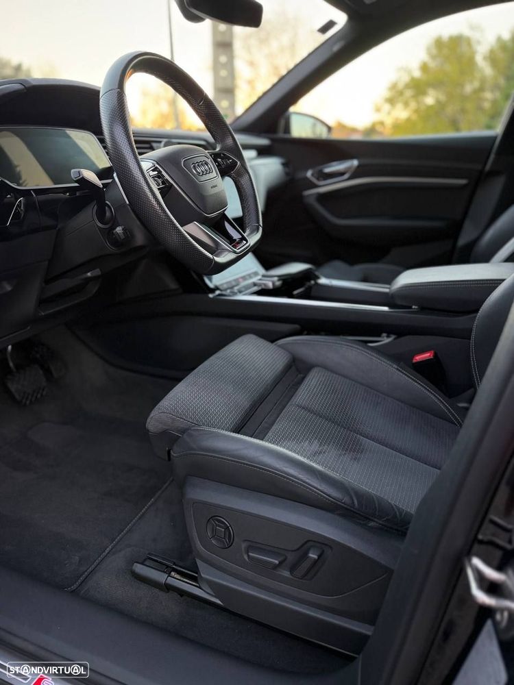 Audi e-tron 55 quattro S line - 9