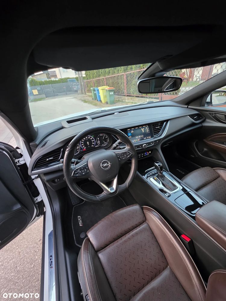 Opel Insignia 2.0 CDTI 4x4 GSi S&S - 14