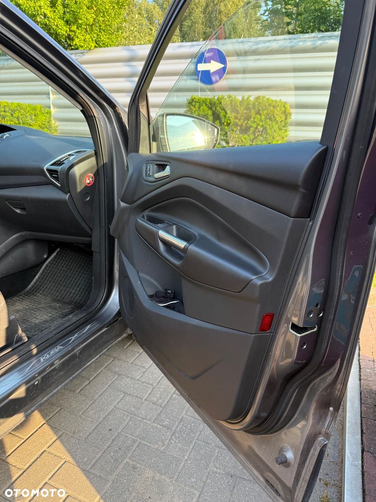 Ford Kuga 2.0 TDCi 4WD Titanium - 16