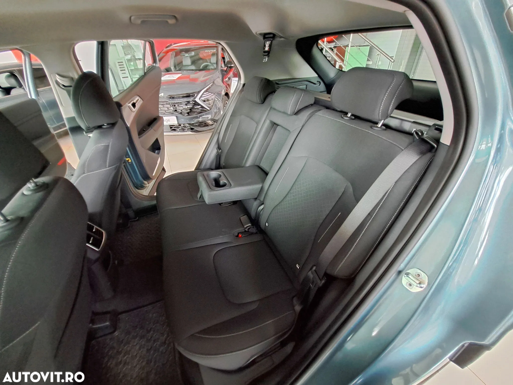 Kia Sportage 1.6 T-GDI 6MT 4x2 Urban - 18