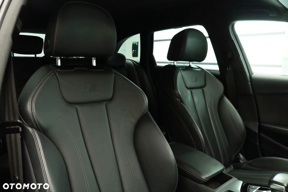 Audi A4 Avant - 11
