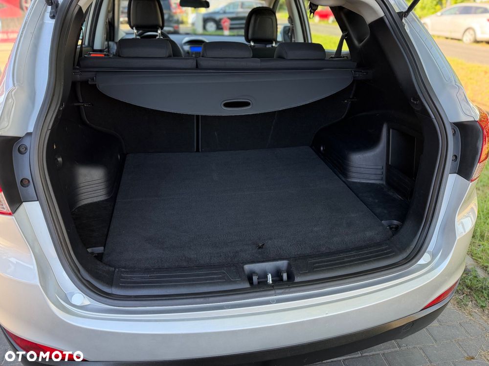 Hyundai ix35 1.6 2WD blue Trend - 25