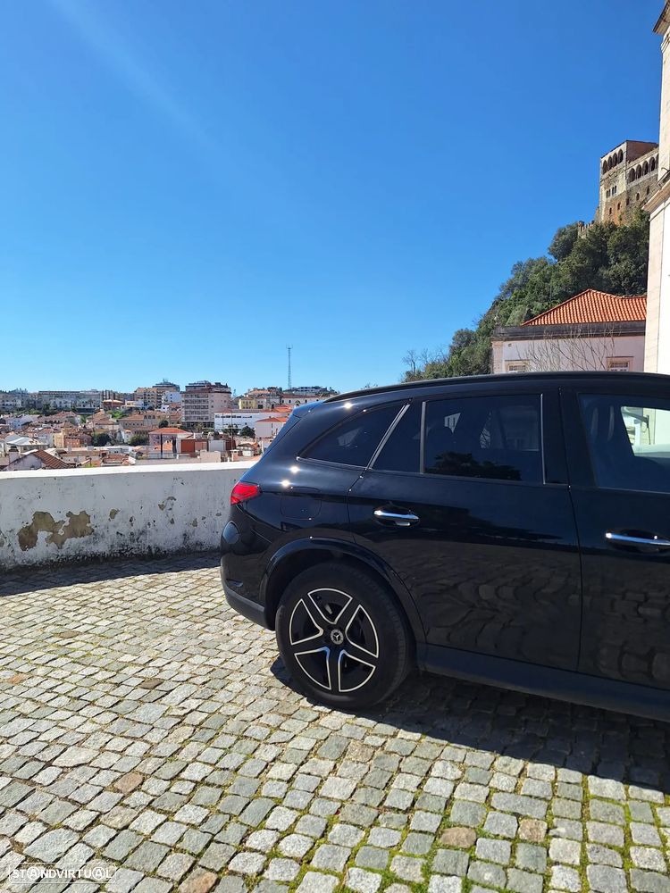 Mercedes-Benz GLC 300 e 4Matic 9G-TRONIC AMG Line Advanced - 3