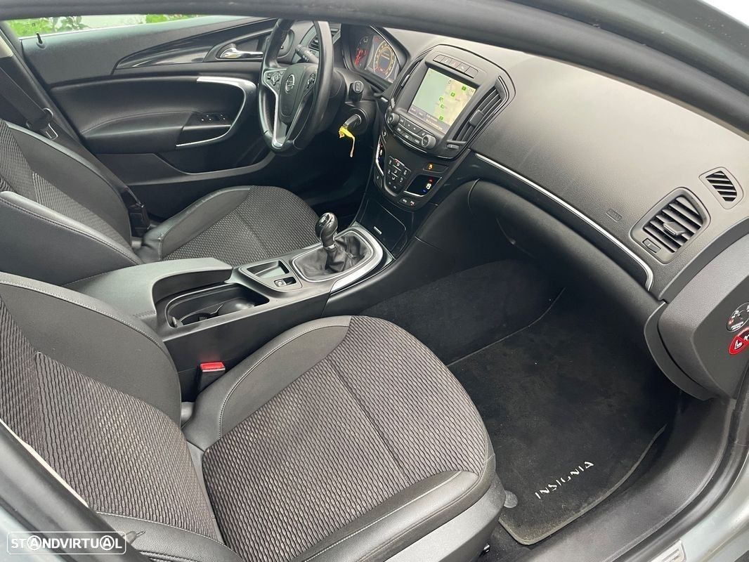 Opel Insignia Sports Tourer 2.0 CDTi Selection S/S - 25