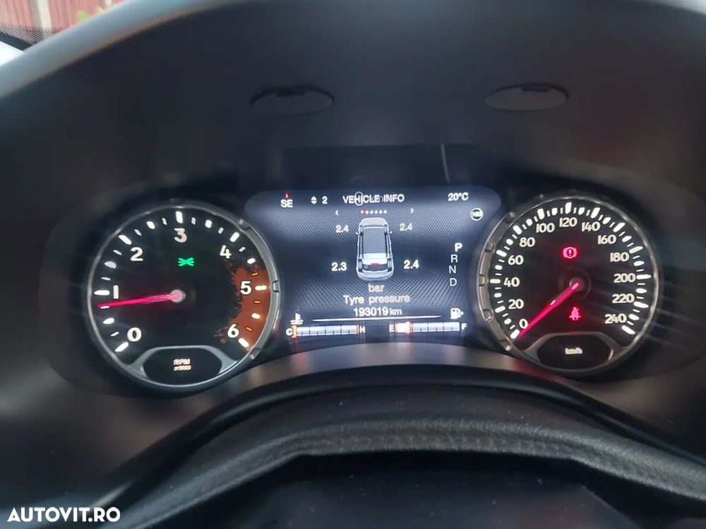 Jeep Renegade 2.0 M-Jet 4x4 AT Trailhawk - 11