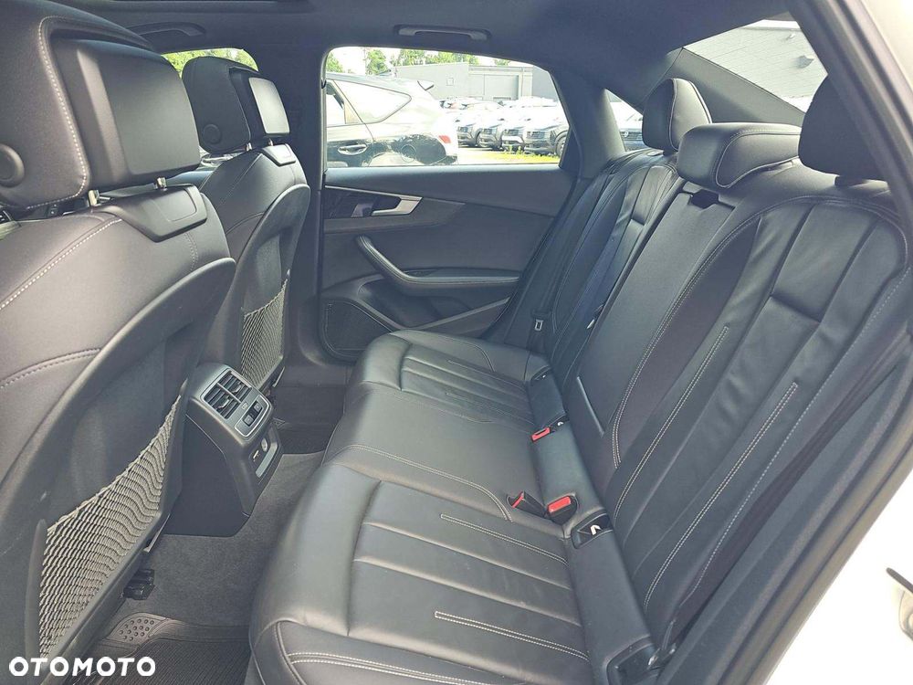 Audi A4 Limousine 45 TFSI quattro S tronic S line - 9