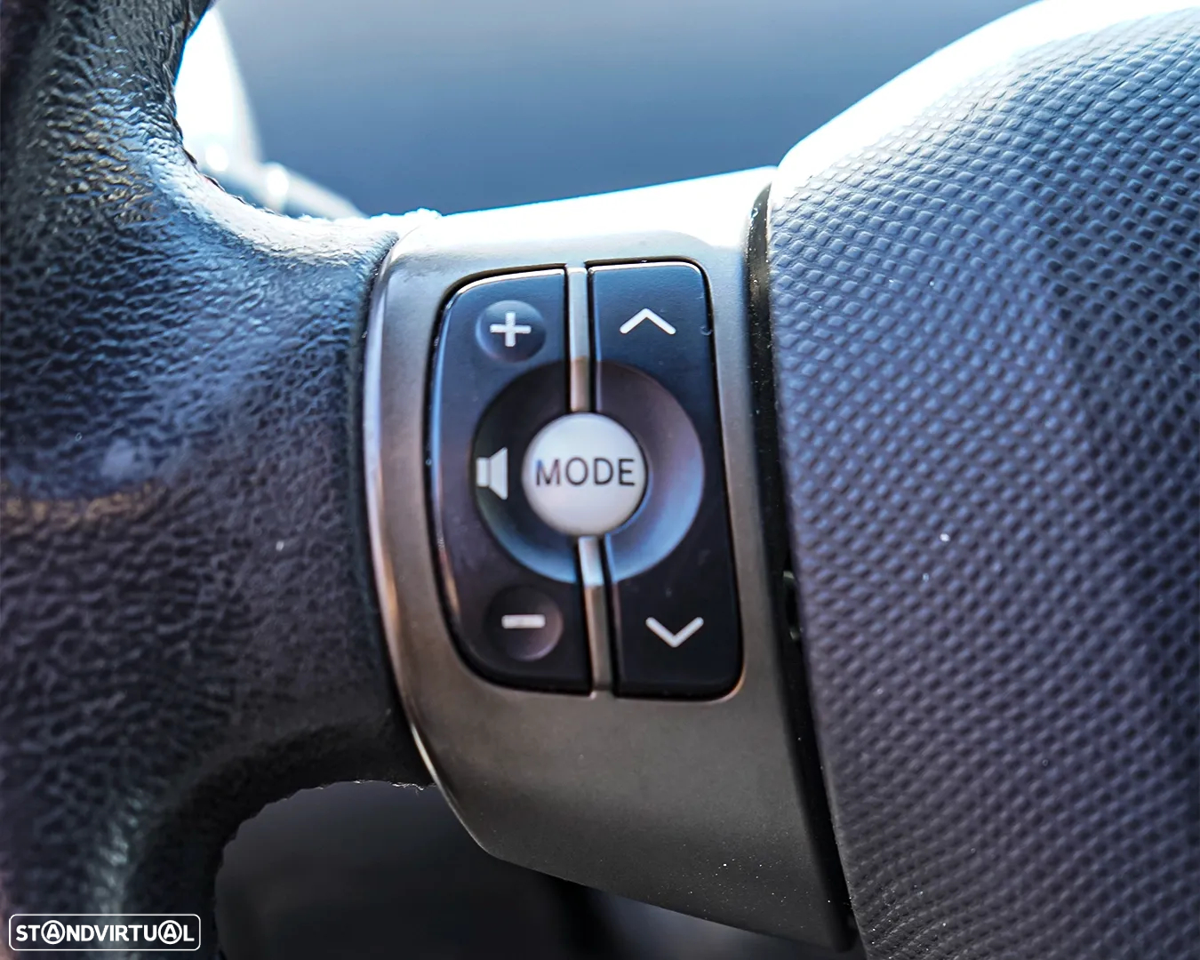 Toyota Yaris 1.0 VVT-i AC - 11
