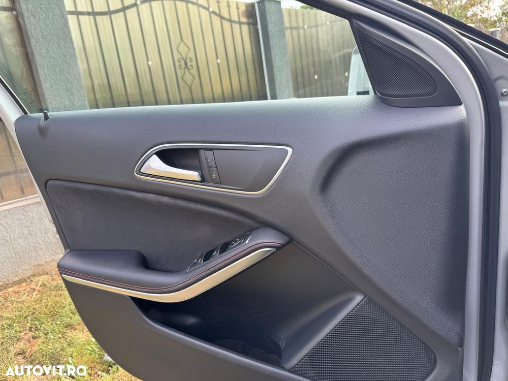 Mercedes-Benz GLA 200 CDI 4MATIC Aut. - 19