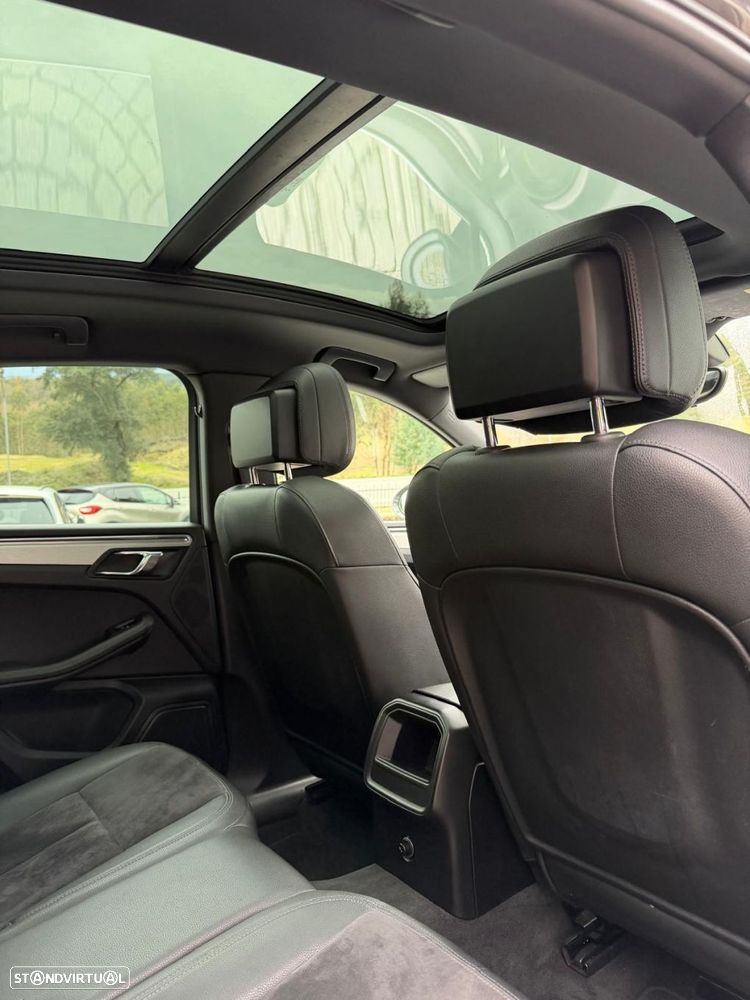 Porsche Macan S - 17