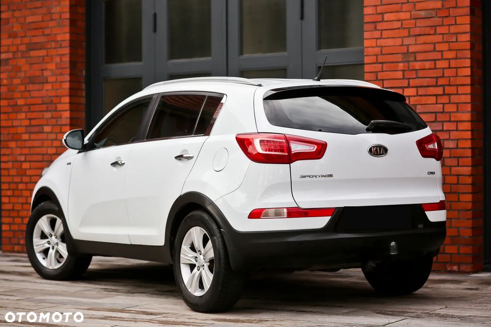 Kia Sportage 2.0 CRDI 4WD Automatik Spirit - 12