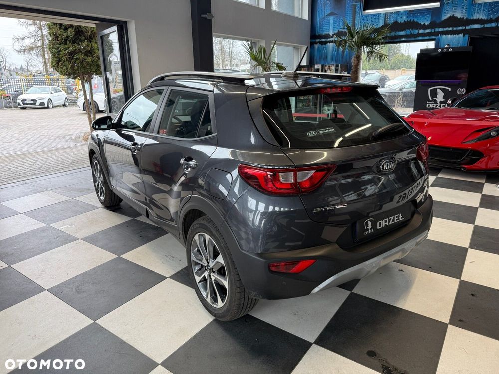Kia Stonic - 7