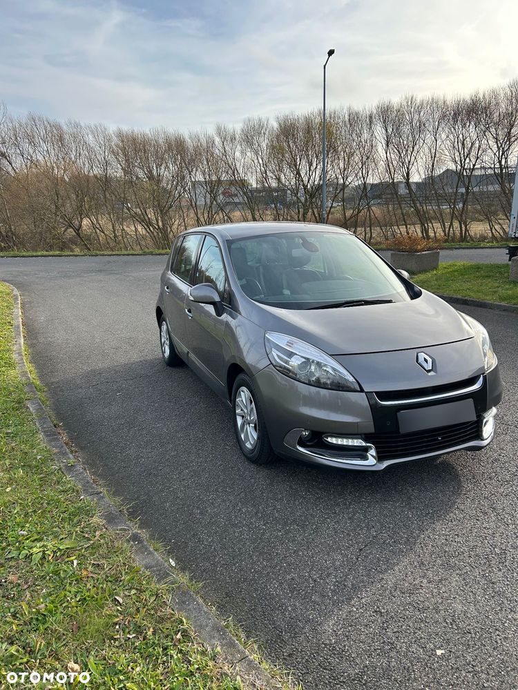 Renault Scenic - 10