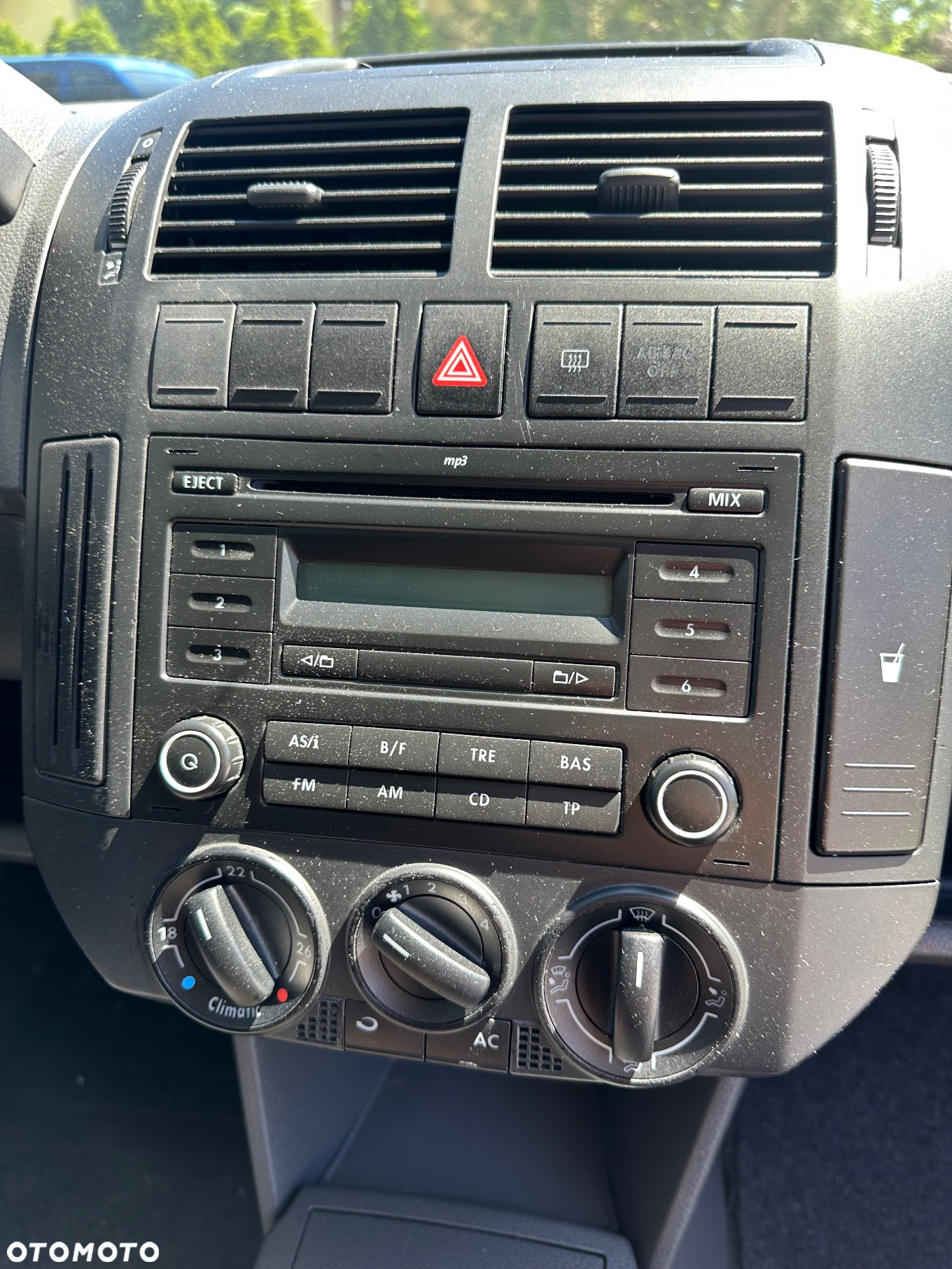 Volkswagen Polo - 12