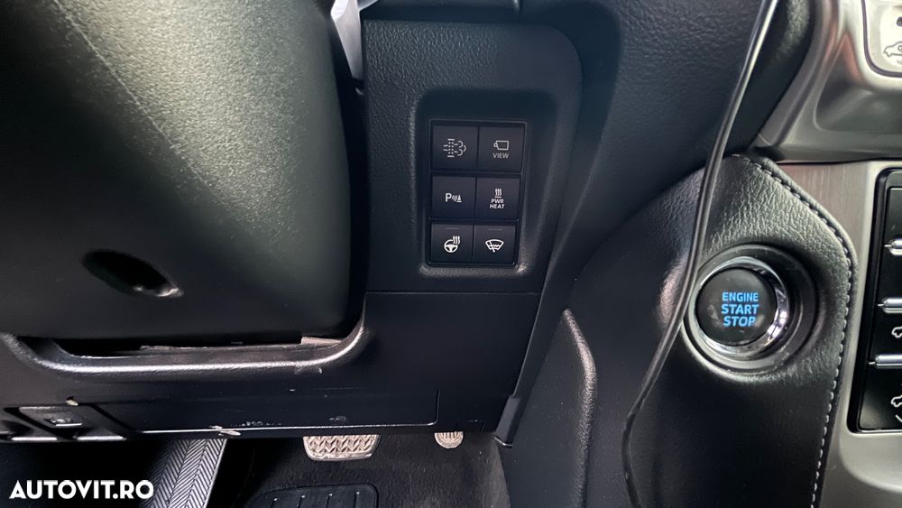 Toyota Land Cruiser 2.8l Turbo D-4D AVS Aut. Luxury - 10