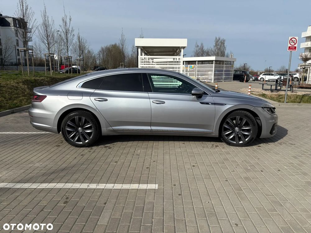 Volkswagen Arteon 2.0 TDI SCR R-Line DSG - 4