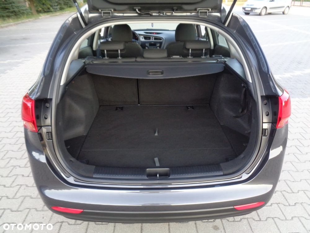 Kia Ceed 1.6 GDI Platinum Edition - 5