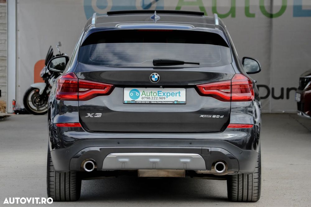 BMW X3 xDrive20d AT Luxury Line - 10