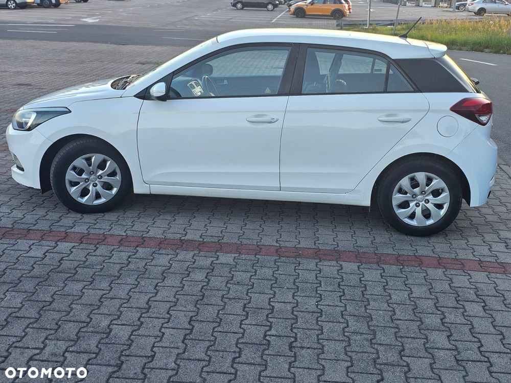 Hyundai i20 1.2 Comfort - 4