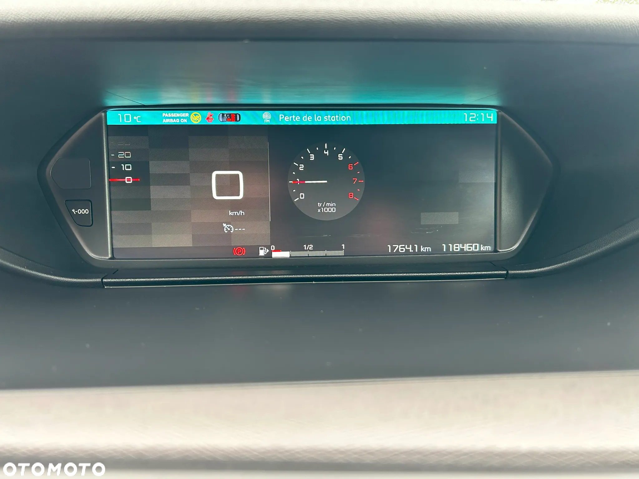 Citroën C4 SpaceTourer PureTech 130 Stop&Start FEEL - 26