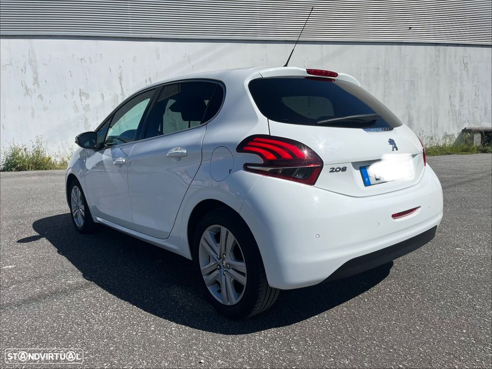 Peugeot 208 PureTech 110 Stop & Start Tech Edition - 5