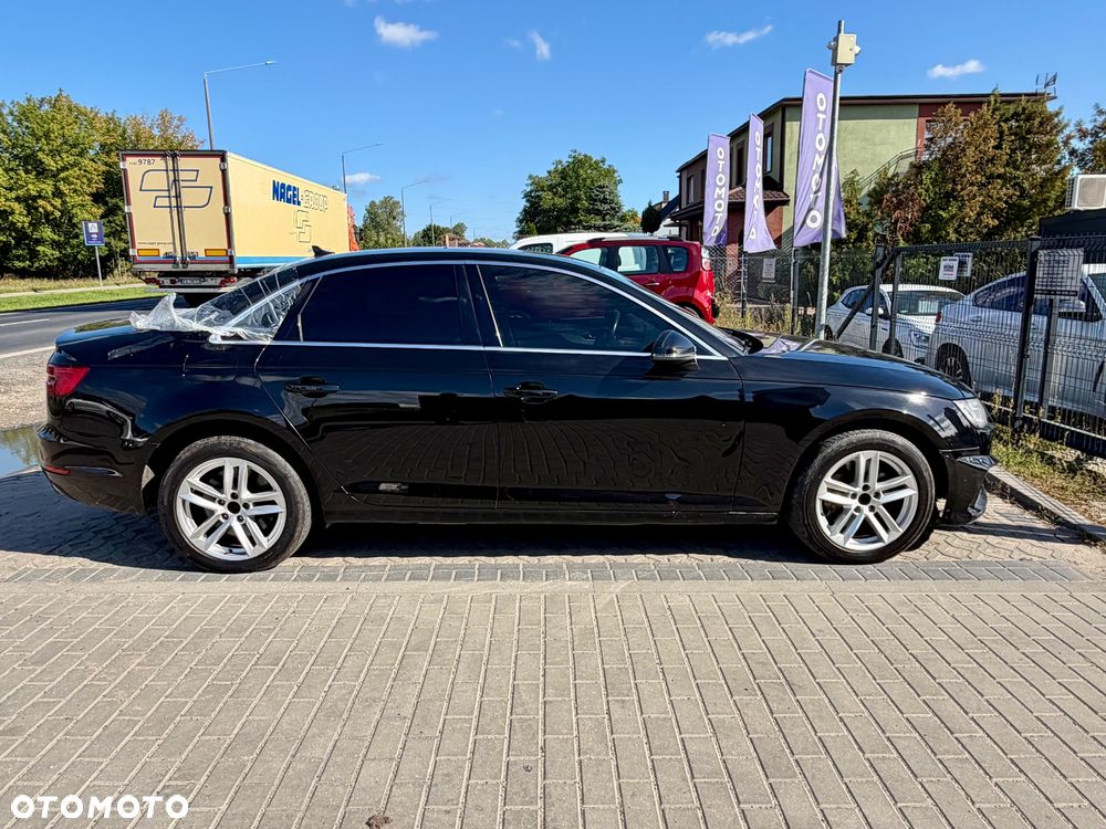 Audi A4 Limousine - 7