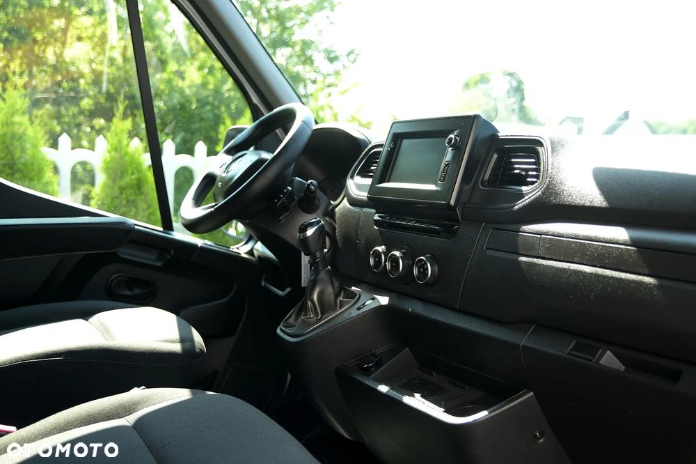 Renault MASTER 2.3 dCi 150KM * KLIMA * ZNAKOMITY STAN! - 23