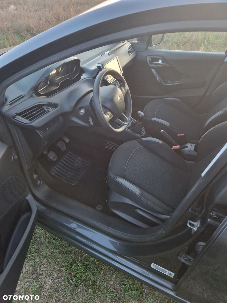 Peugeot 208 1.2 PureTech Active - 7