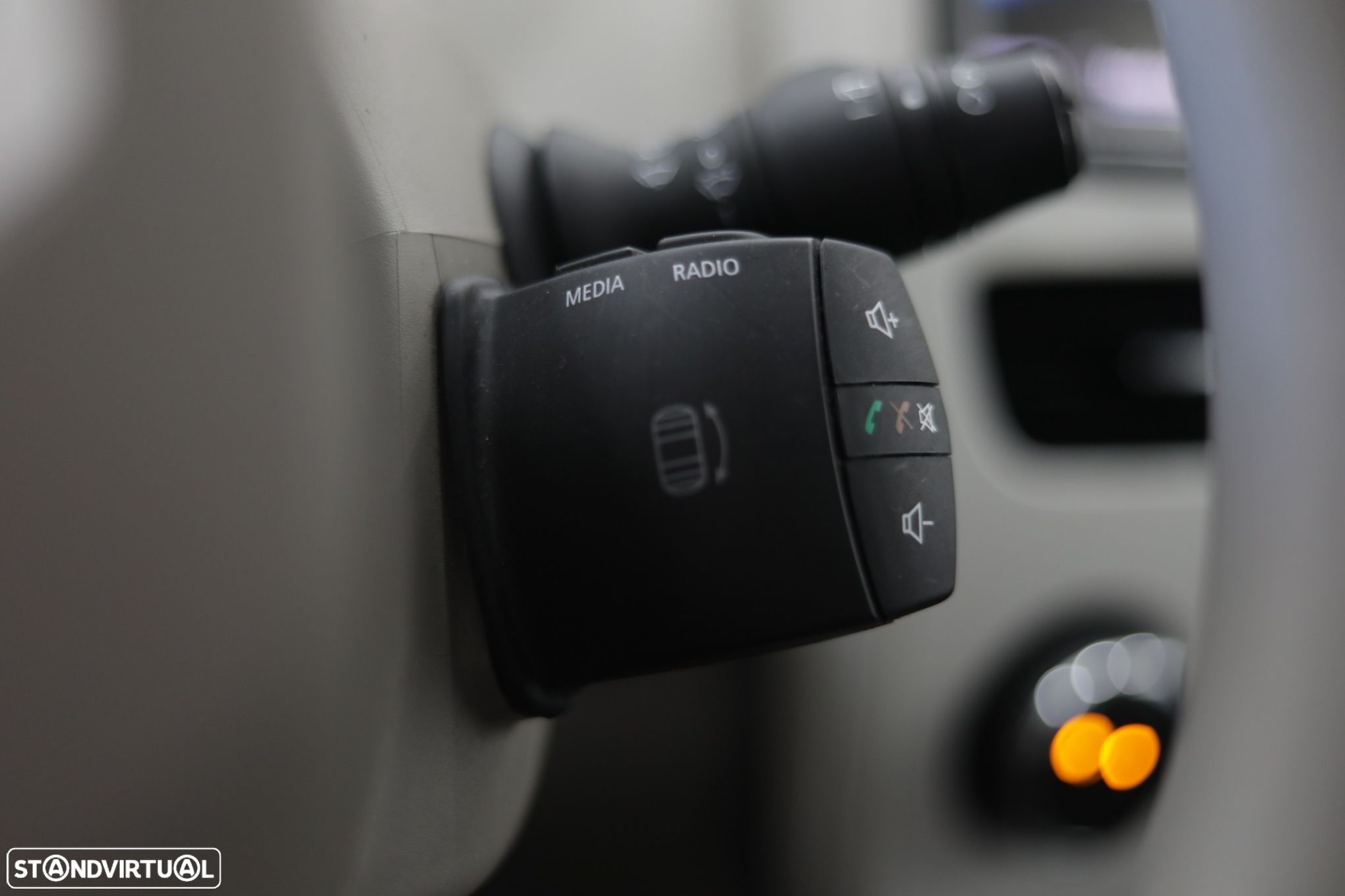 Renault Zoe (c/ Bateria) Life 40 - 18