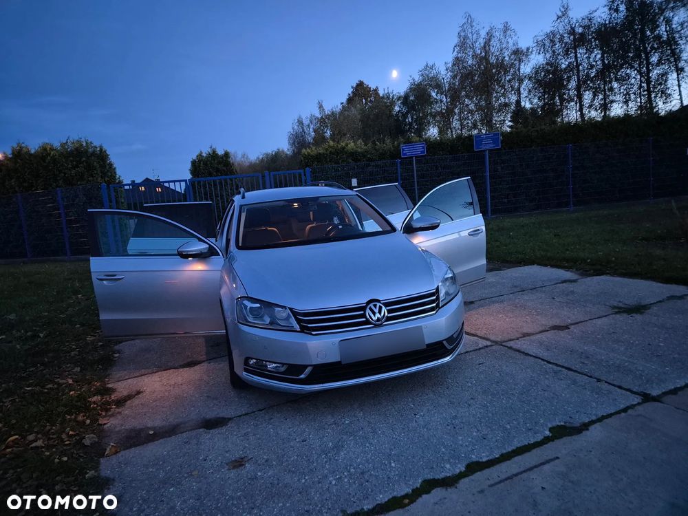 Volkswagen Passat - 19
