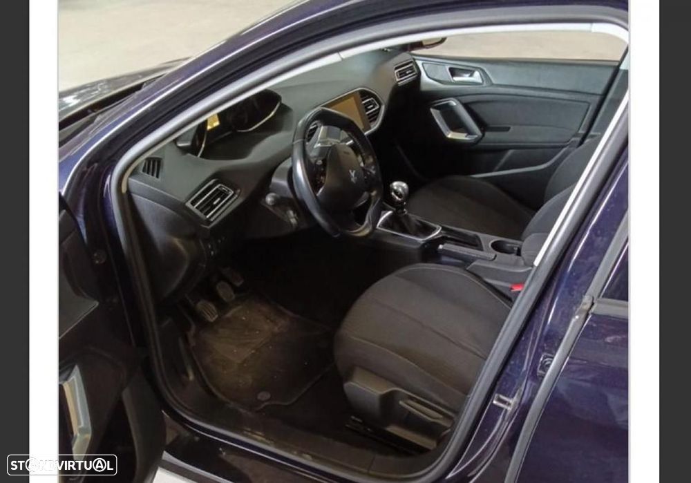 Peugeot 308 SW - 5