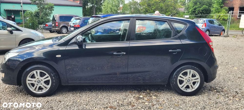 Hyundai i30 1.4 Blue Comfort - 9