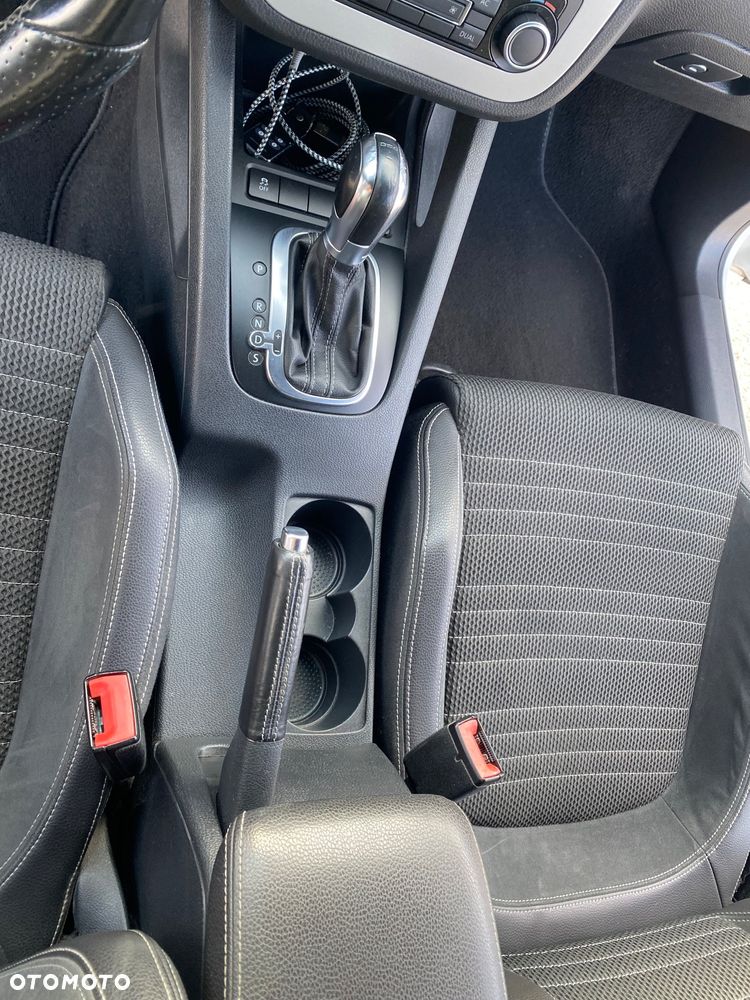 Volkswagen Scirocco 1.4 TSI DSG - 25