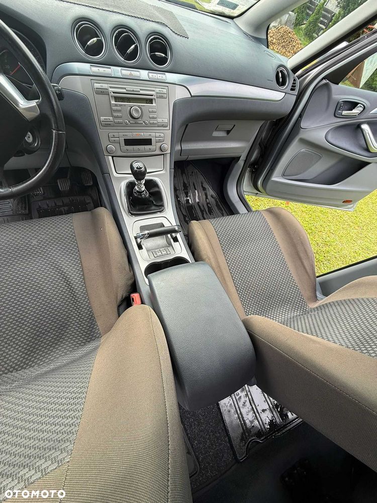 Ford S-Max - 6