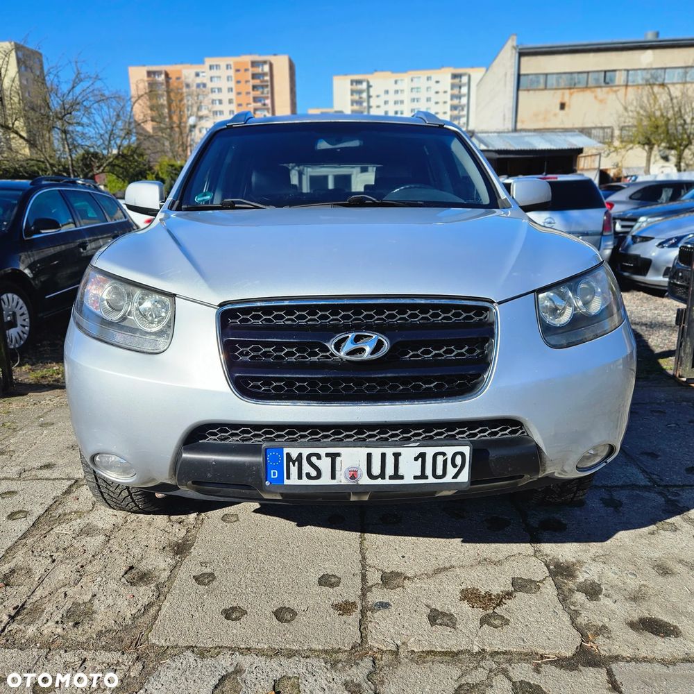 Hyundai Santa Fe - 4