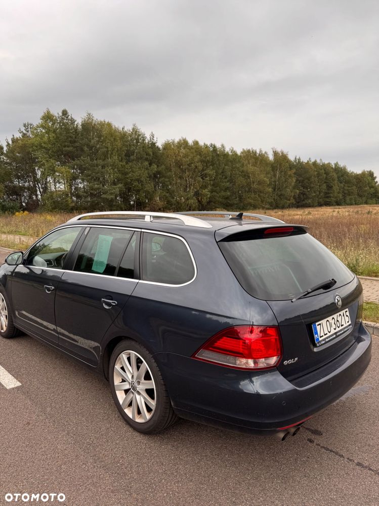 Volkswagen Golf - 5
