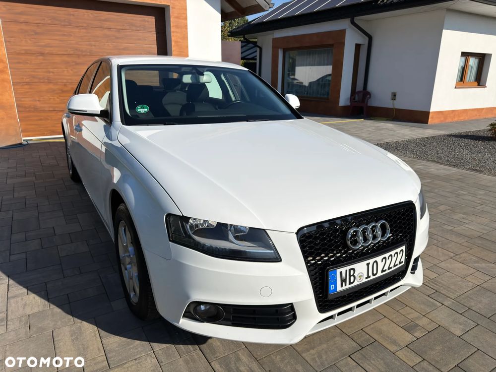 Audi A4 Limousine - 27