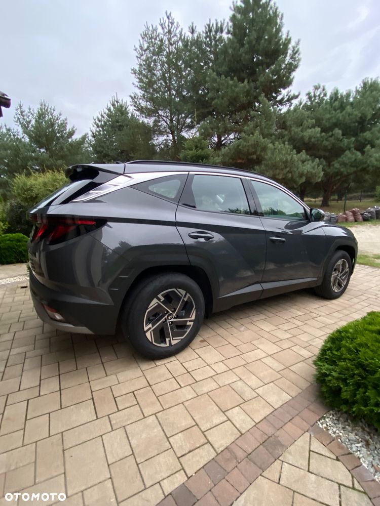 Hyundai Tucson - 4