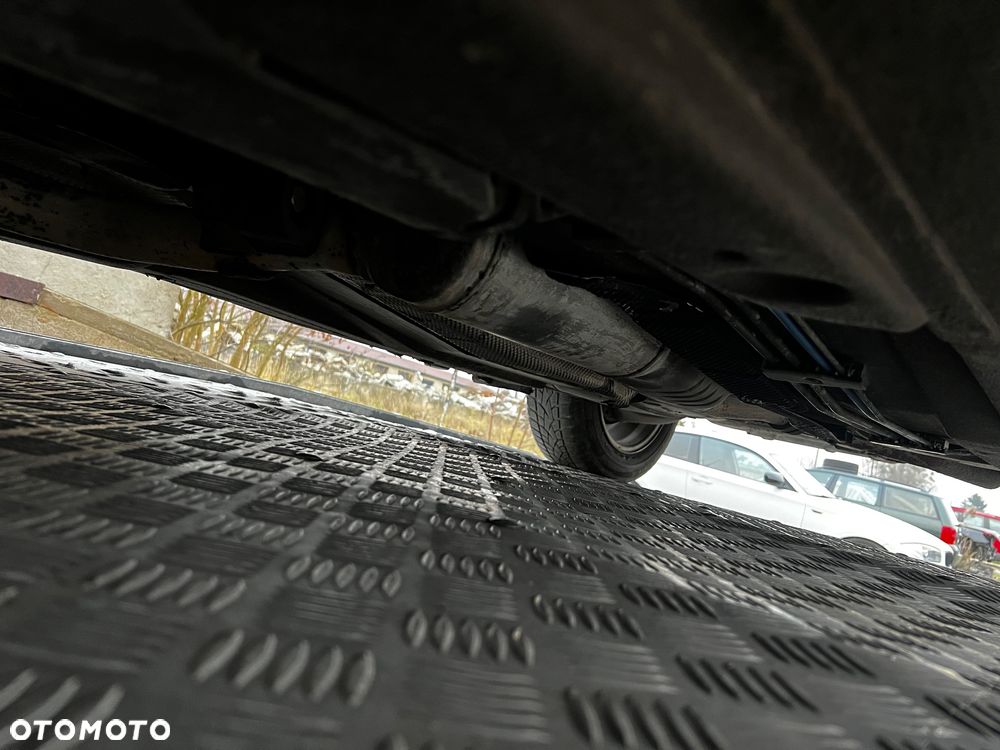 BMW Seria 3 316i - 17