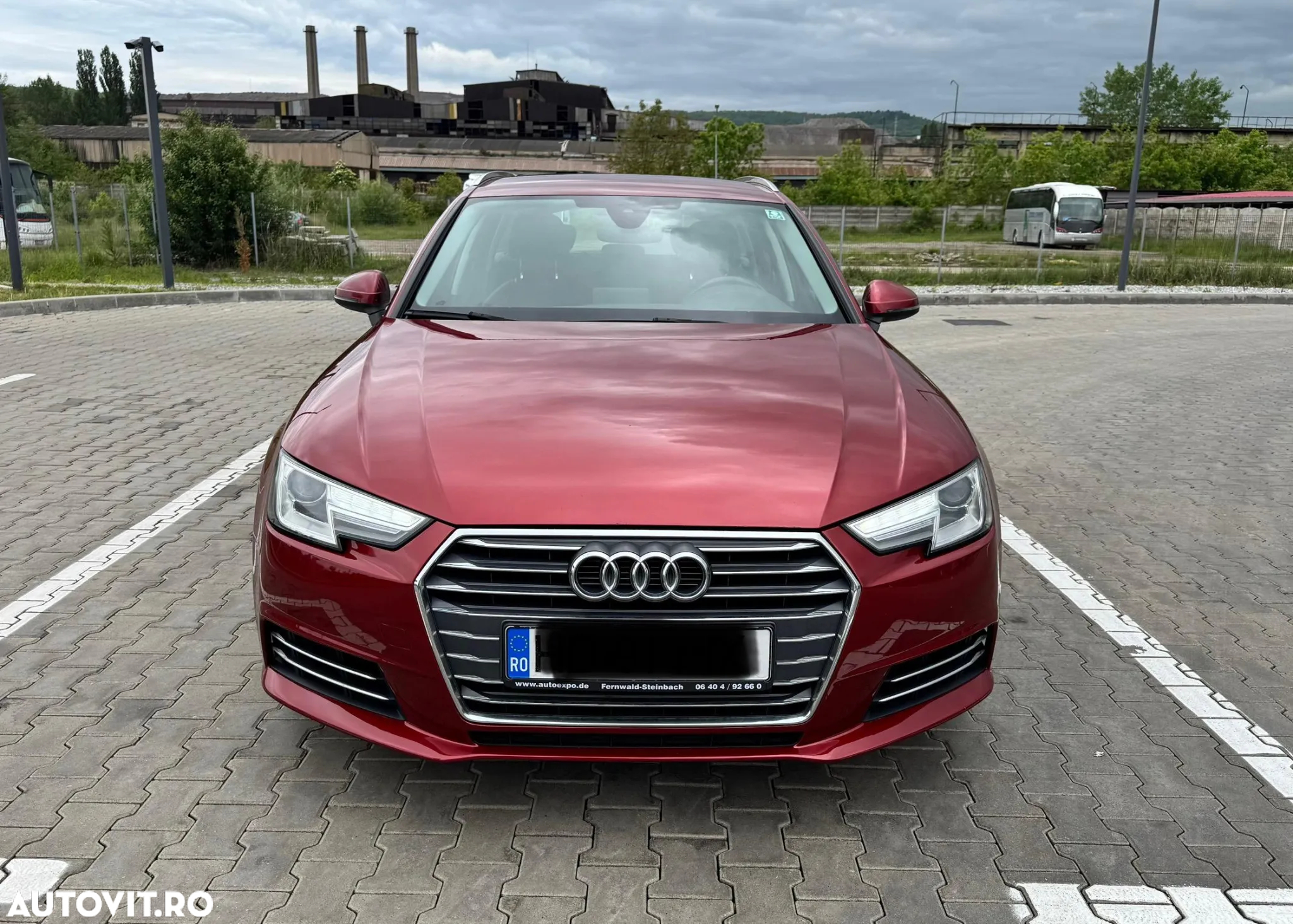 Audi A4 Avant 2.0 TDI S tronic - 4