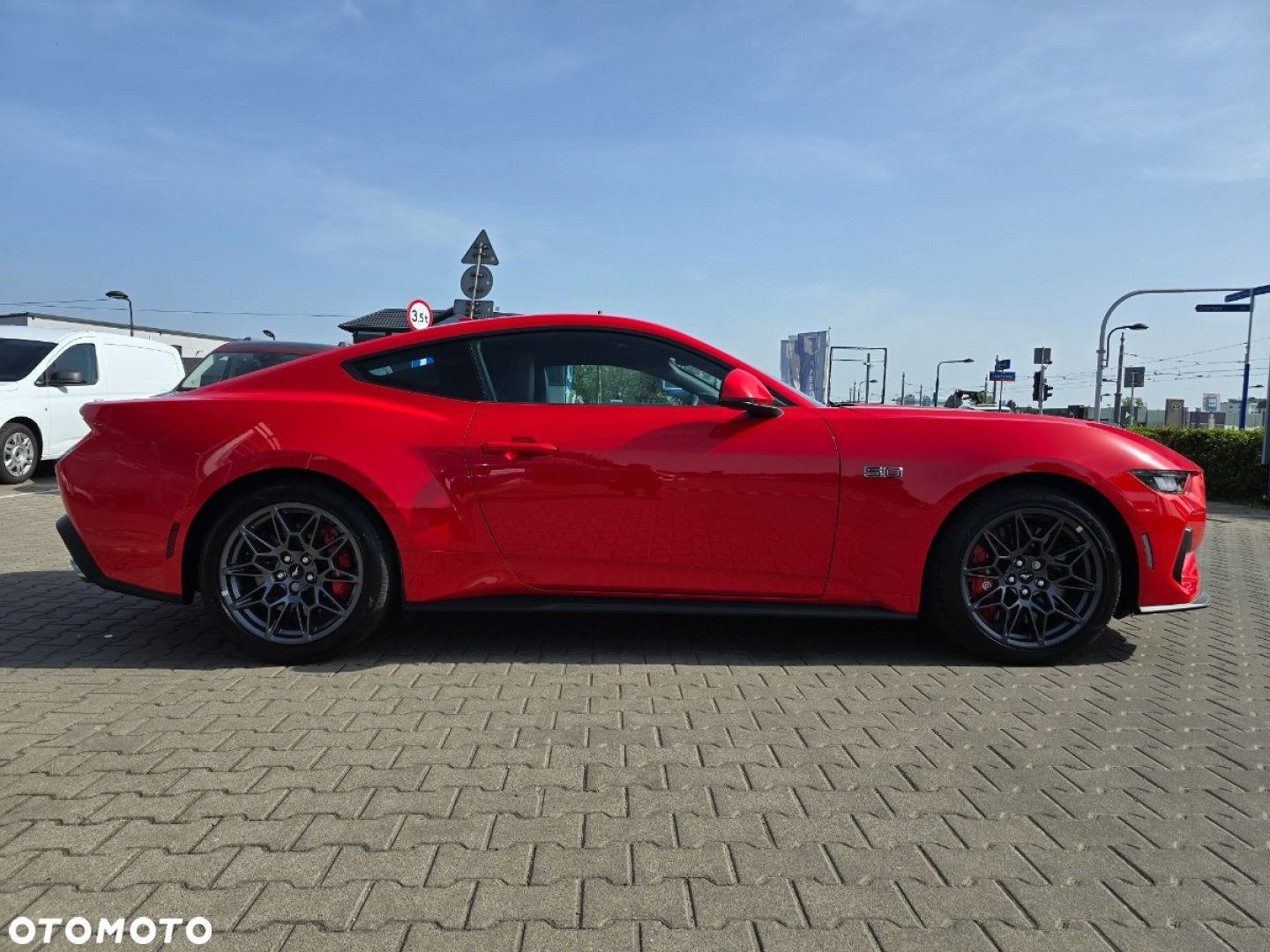 Ford Mustang - 6