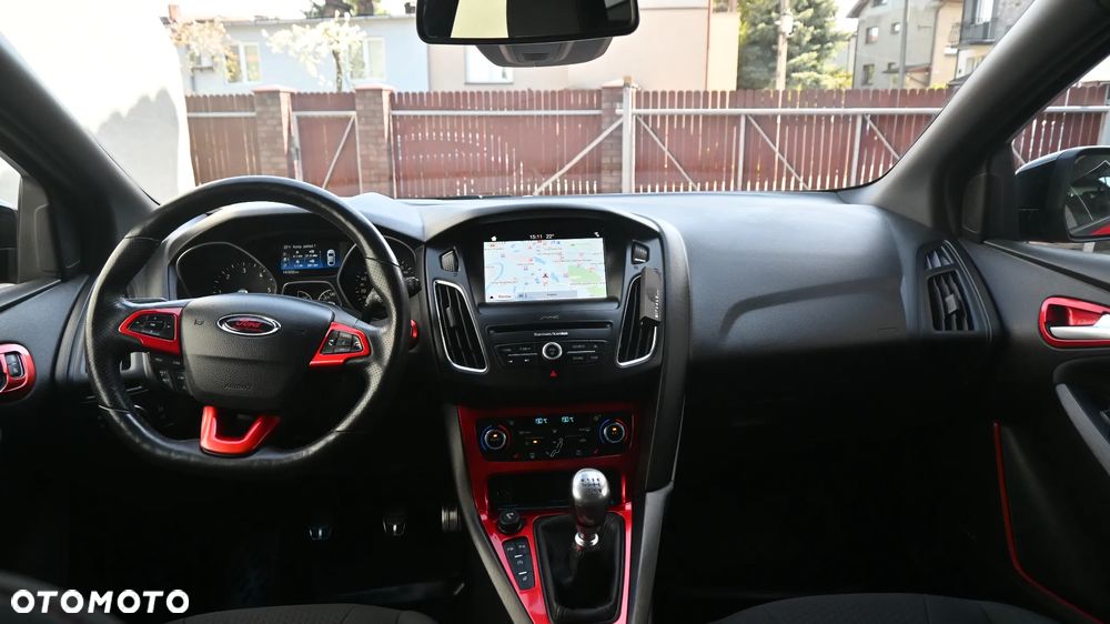 Ford Focus 2.0 TDCi ST-Line Red ASS - 33