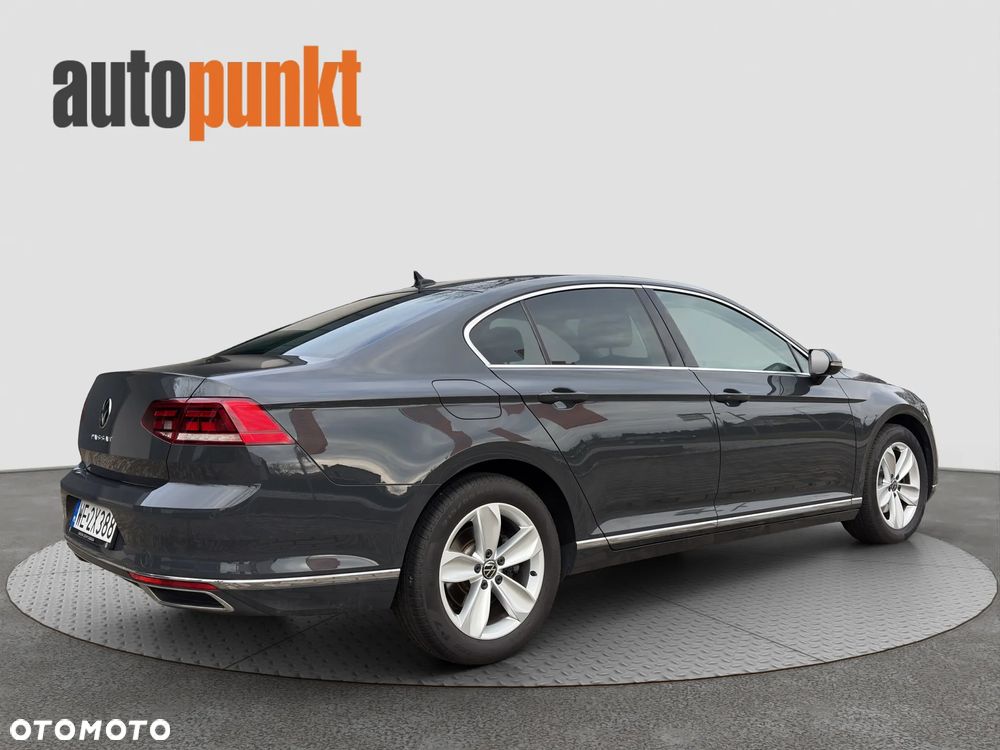 Volkswagen Passat 2.0 TSI Elegance DSG - 6