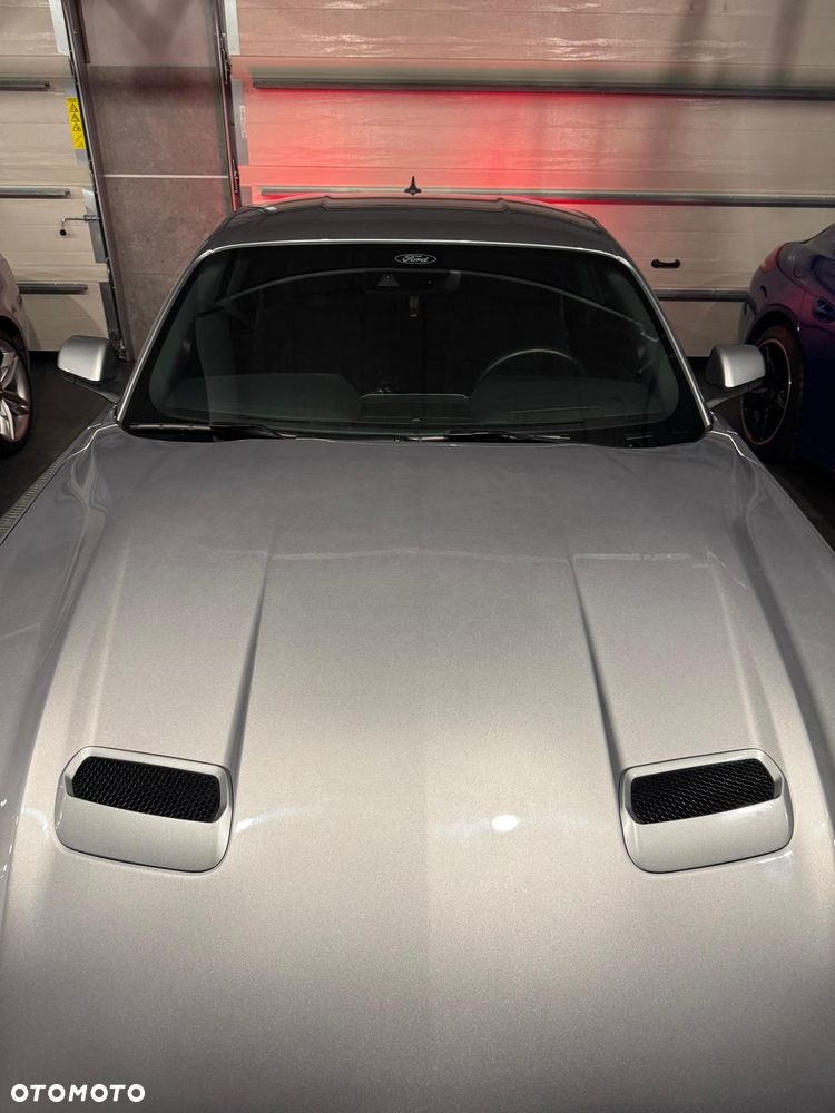 Ford Mustang - 5