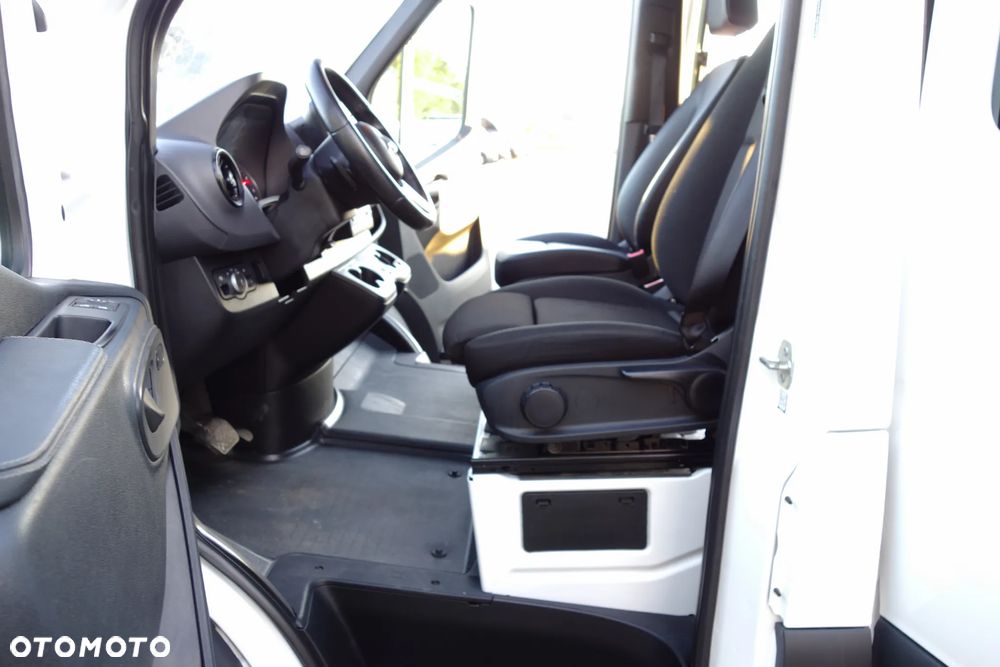 Mercedes-Benz Sprinter 319 CDI 3.0 V6 Automat Rama Doka Klima Webasto - 7