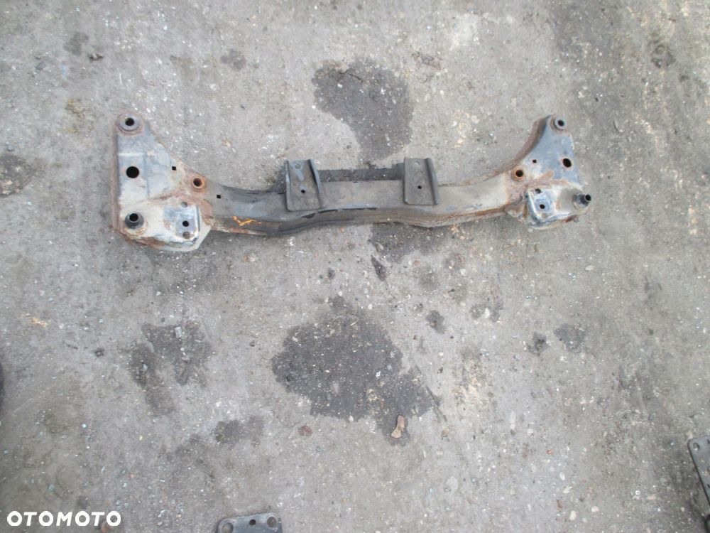 ŁAPA PODPORA MOCOWANIE BMW E46 - 4