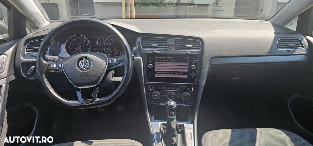 Volkswagen Golf 1.0 TSI Comfortline - 5