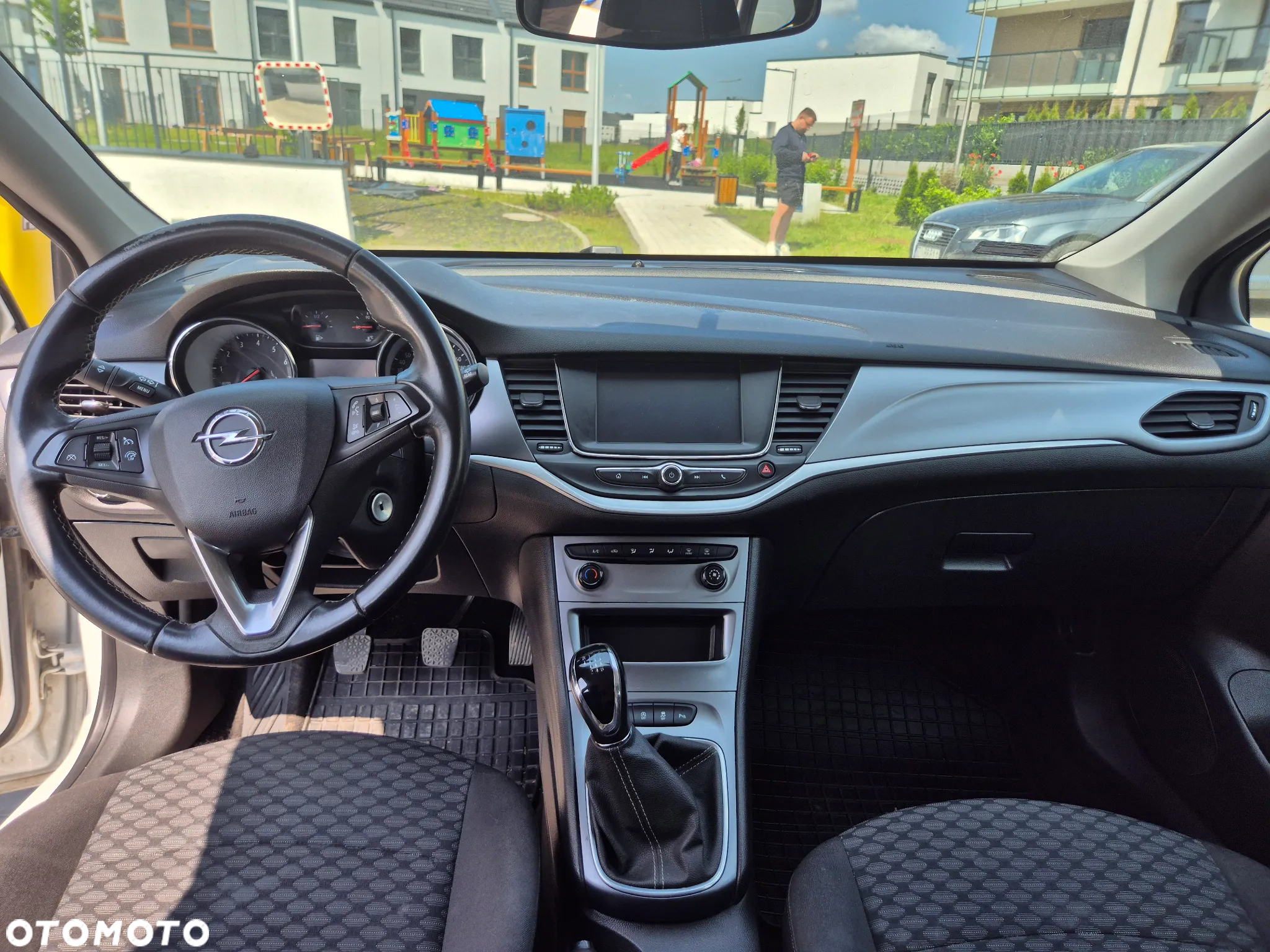 Opel Astra V 1.4 T Enjoy - 9