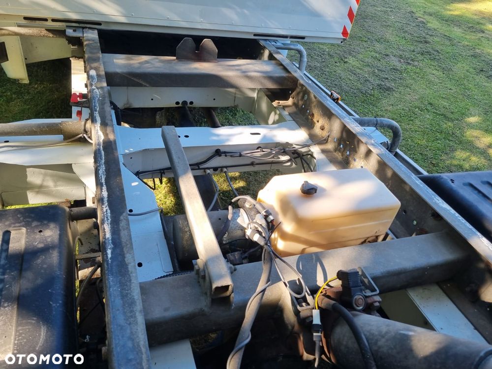 Renault Master bliźniak wywrotka 2,3 - 10
